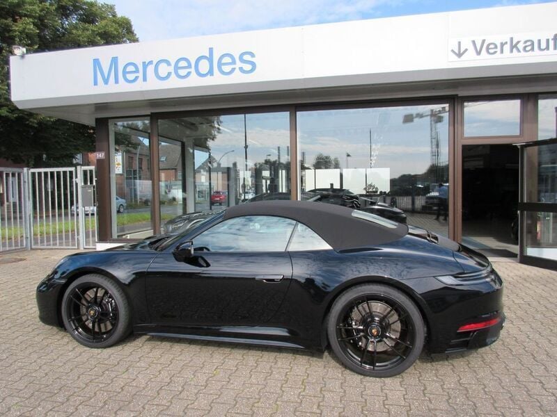 Schwarz Gebraucht 2023 Porsche 992 Cabrio | 169.990 € (Superpreis) - Bild 1/4