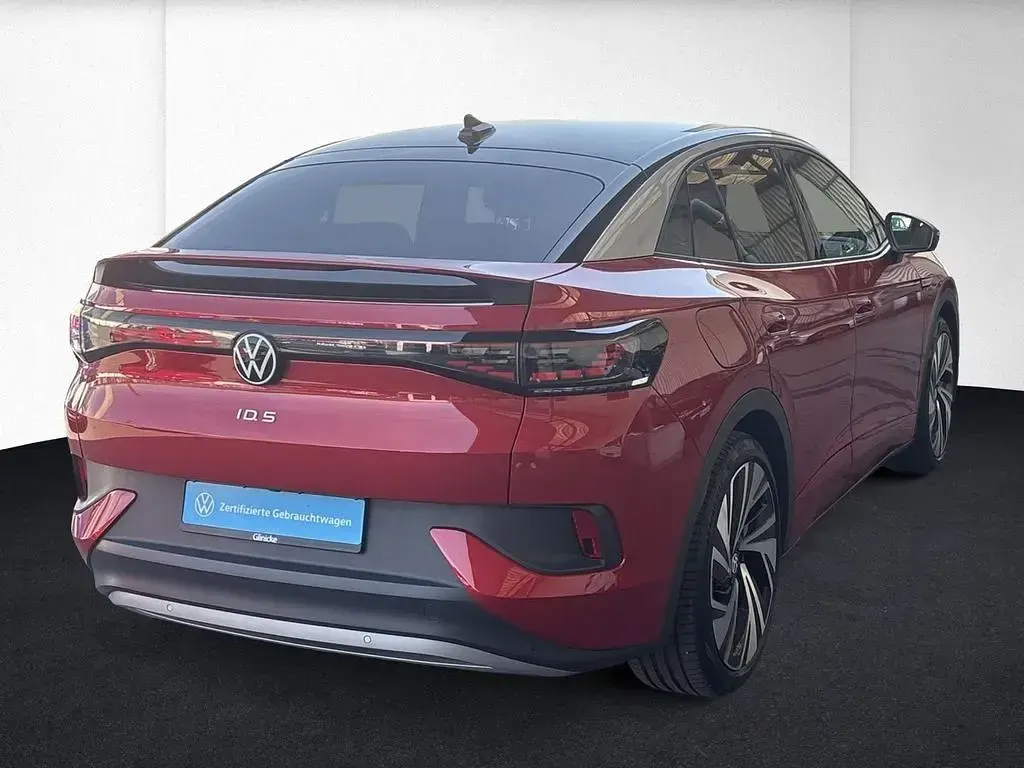 Gebraucht VW ID.5 Pro Performance 150 kW (204 PS) 2023 Kings red metallic / schwarz SUV