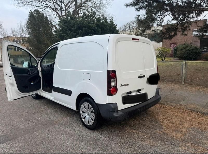 Gebraucht Citroën Berlingo 75 PS (55 kW) 2017 Weiß Van / Kleinbus