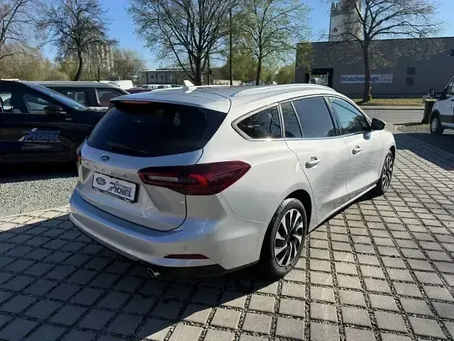 Nowe Ford Focus Titanium X 155 KM (114 kW) 2025 Srebrny Kombi