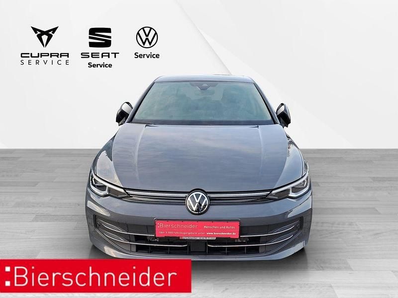 Gebraucht VW Golf VIII Pro 150 PS (110 kW) 2025 Grau Limousine