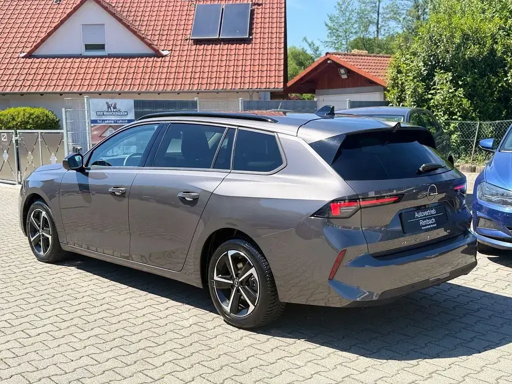 Gebraucht Opel Astra Edition 110 PS (80 kW) 2025 Grau Kleinwagen