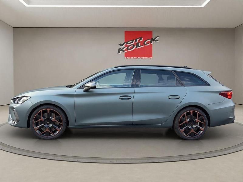 Gebraucht Cupra Leon VZ 333 PS (244 kW) 2025 Enceladus grau matt Kombi