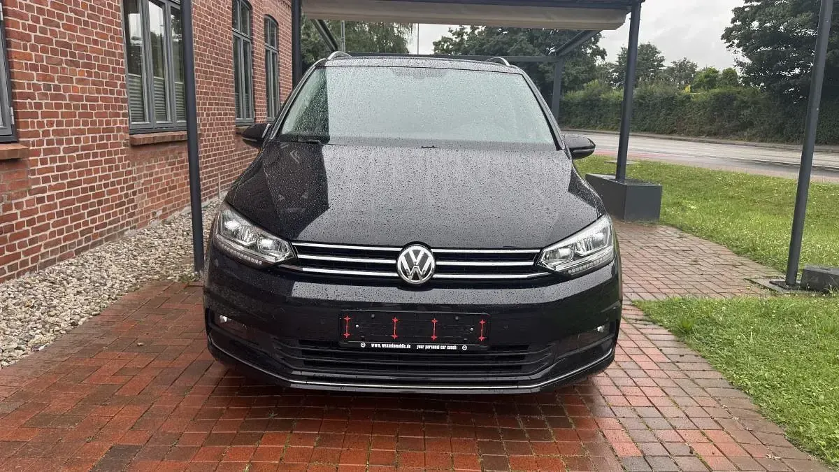 Gebraucht VW Touran Join 150 PS (110 kW) 2019 Schwarz Van / Kleinbus