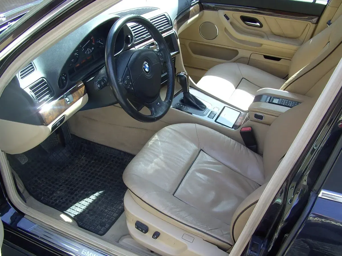 Occasion BMW 740 286 ch (210 kW) 1999 Noir Berline