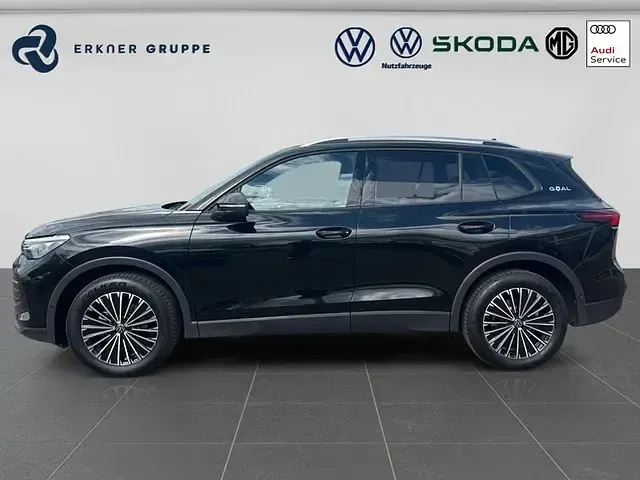Gebraucht VW Tiguan Goal 150 PS (110 kW) 2025 Grenadillschwarz metallic SUV