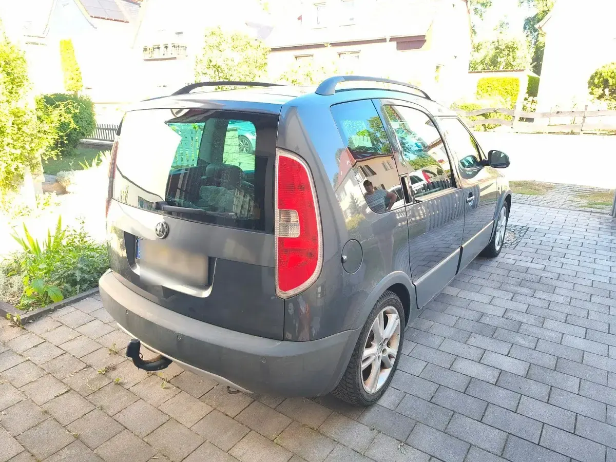 Gebraucht Skoda Roomster 105 PS (77 kW) 2007 Grau Van / Kleinbus