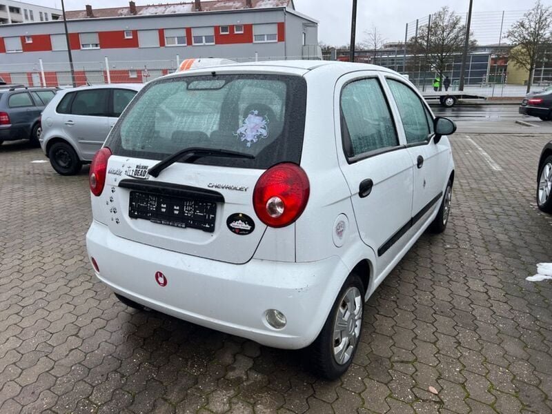 Gebraucht Chevrolet Matiz 52 PS (38 kW) 2010 Weiß Kleinwagen