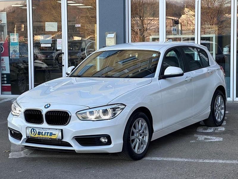 Gebraucht BMW 120 Advantage 190 PS (139 kW) 2015 Weiß Kleinwagen