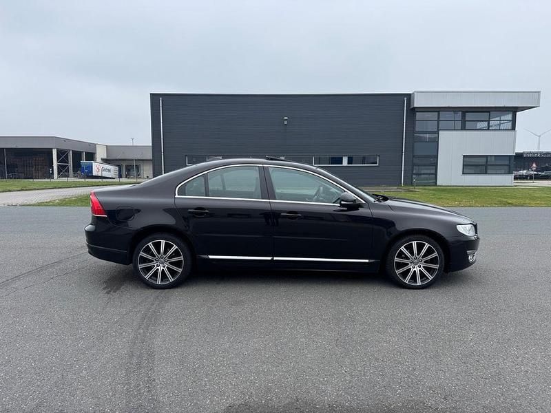 Gebraucht Volvo S80 Summum 181 PS (133 kW) 2015 Schwarz Limousine