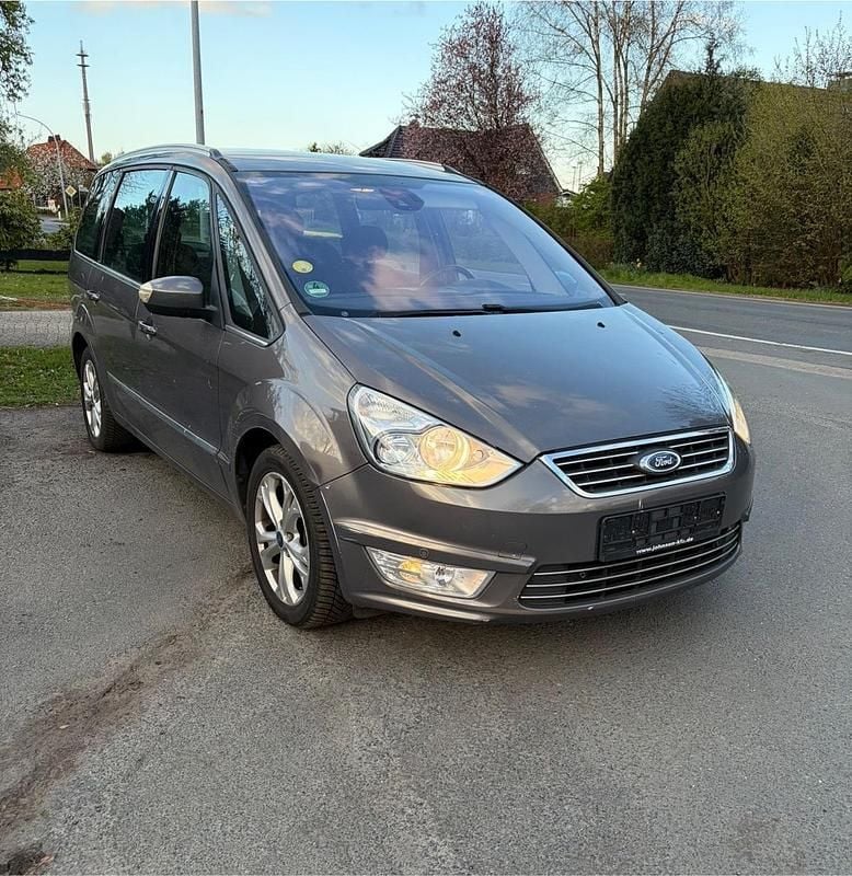 Gebraucht Ford Galaxy 163 PS (119 kW) 2012 Grau Van / Kleinbus