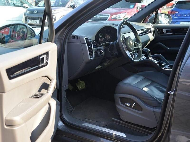 Gebraucht Porsche Cayenne 340 PS (250 kW) 2019 Grau (metallic) SUV