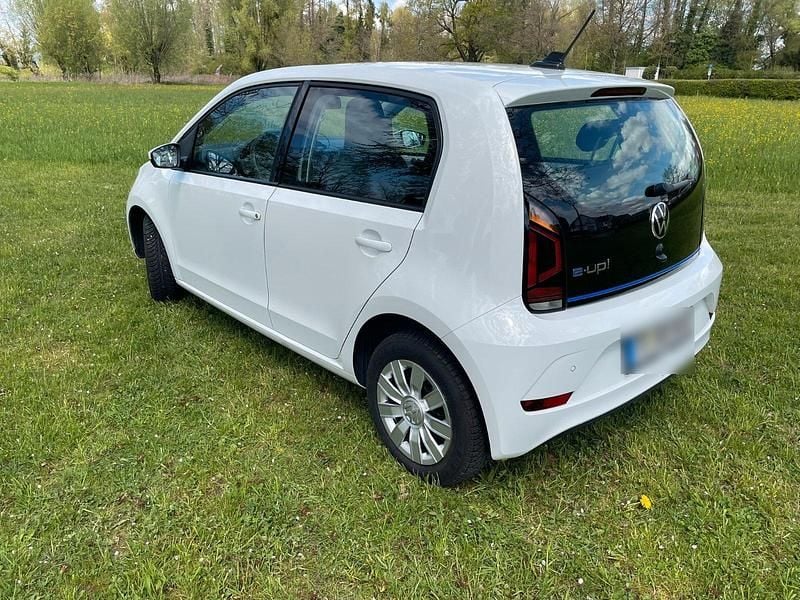 Second-hand VW e-up! 61 kW (83 CP) 2020 Alb Hatchback