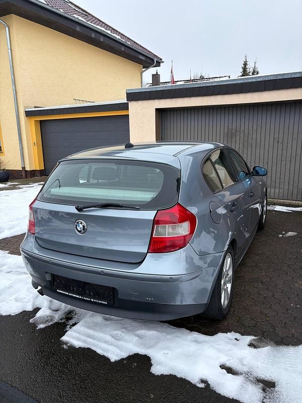 Gebraucht BMW 116 122 PS (89 kW) 2006 Grau Kleinwagen