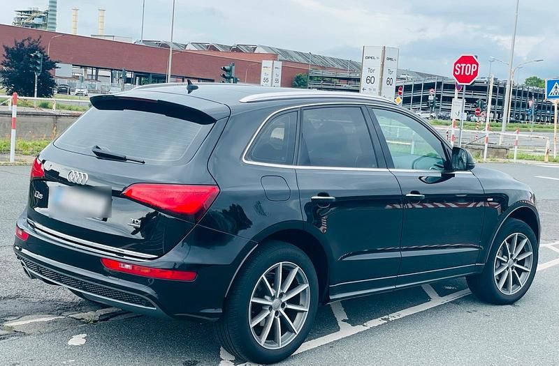 Schwarz Gebraucht 2016 Audi Q5 S-Line SUV | 19.750 € (Etwas zu teuer) - Bild 1/4
