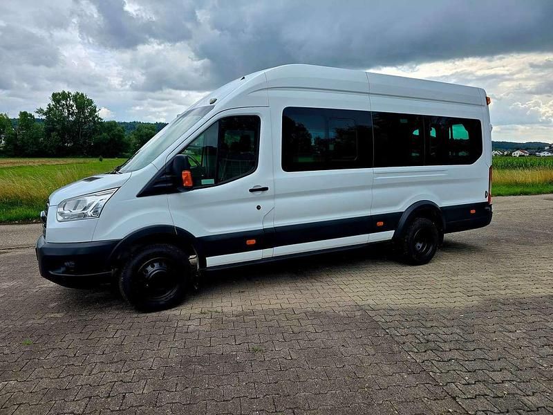 Weiß Gebraucht 2015 Ford Transit Limousine | 22.300 € - Bild 1/4