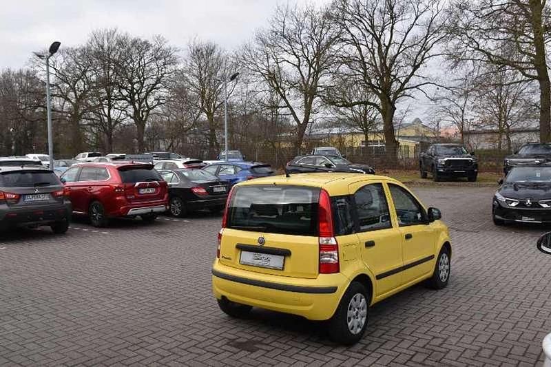 Gebraucht Fiat Panda 60 PS (44 kW) 2010 Gelb Kleinwagen