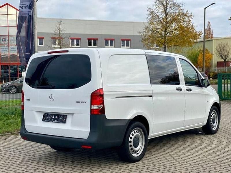 Gebraucht Mercedes Vito 102 PS (75 kW) 2022 Weiß Van