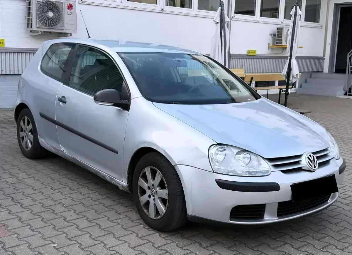 Gebraucht VW Golf V Comfortline 80 PS (58 kW) 2007 Silber Limousine