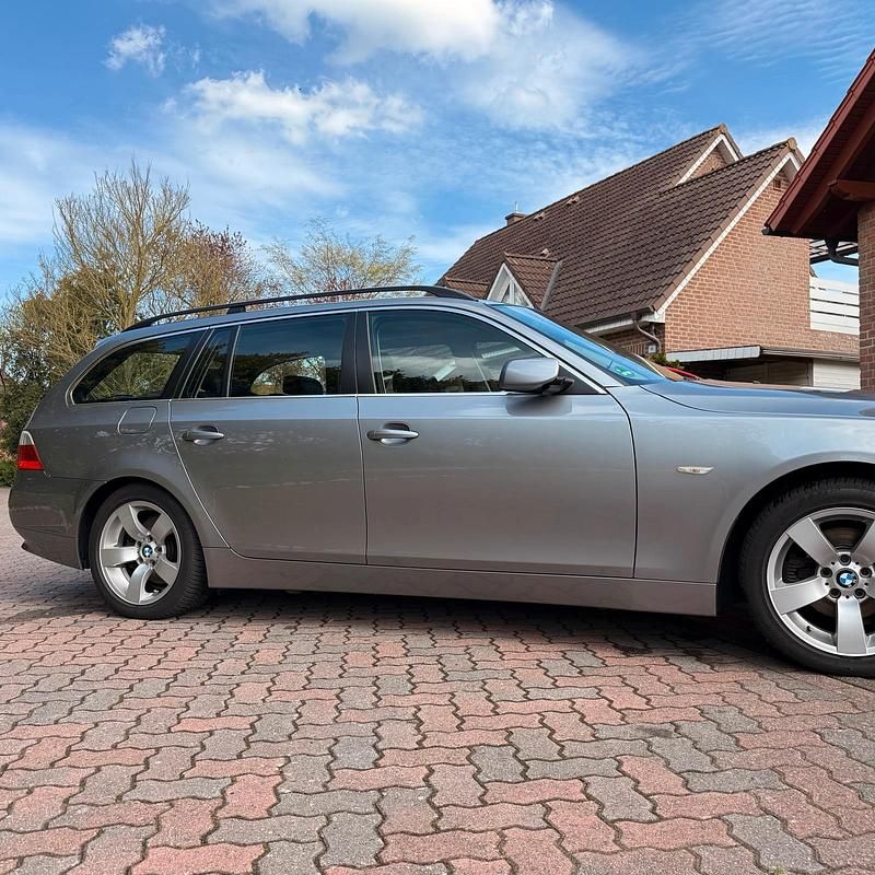 Second-hand BMW 525 177 CP (130 kW) 2006 Argintiu Break