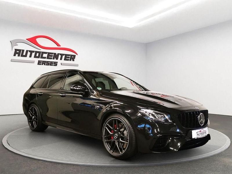 Schwarz Gebraucht 2018 Mercedes E63 AMG AMG Limousine | 54.990 € (Superpreis) - Bild 1/4