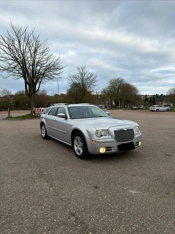 Gebraucht Chrysler 300C 217 PS (159 kW) 2008 Silber Kombi