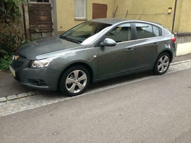 Grau Gebraucht 2012 Chevrolet Cruze LTZ Limousine | 18.000 € - Bild 1/3