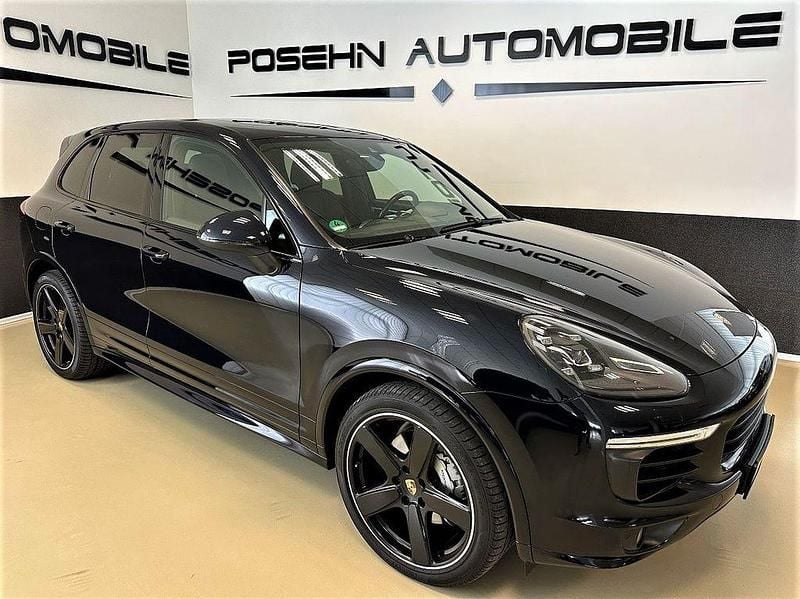 Blau Gebraucht 2017 Porsche Cayenne S Sport SUV | 33.950 € (Guter Preis) - Bild 1/4