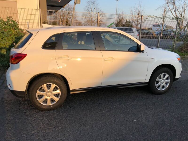 Second-hand Mitsubishi ASX Active 117 CP (86 kW) 2019 Alb SUV