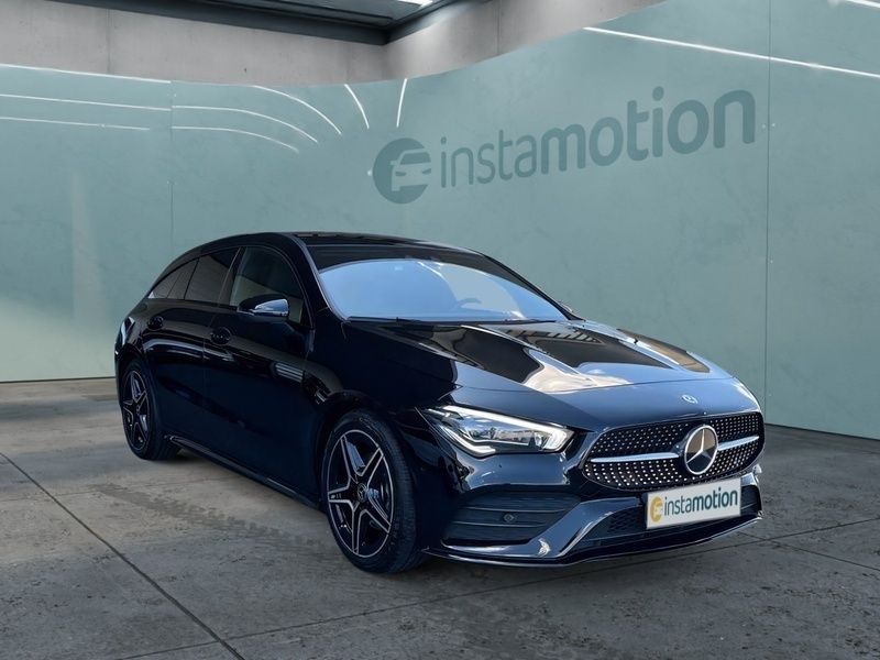 Schwarz Gebraucht 2023 Mercedes CLA200 Shooting Brake AMG Kombi | 31.080 € (Fairer Preis) - Bild 1/4