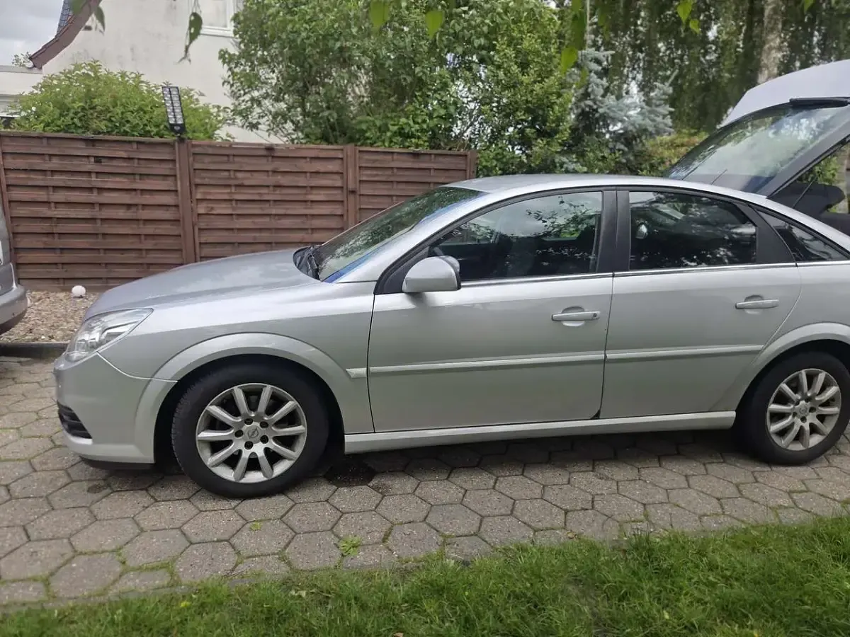 Gebraucht Opel Vectra 150 PS (110 kW) 2005 Limousine