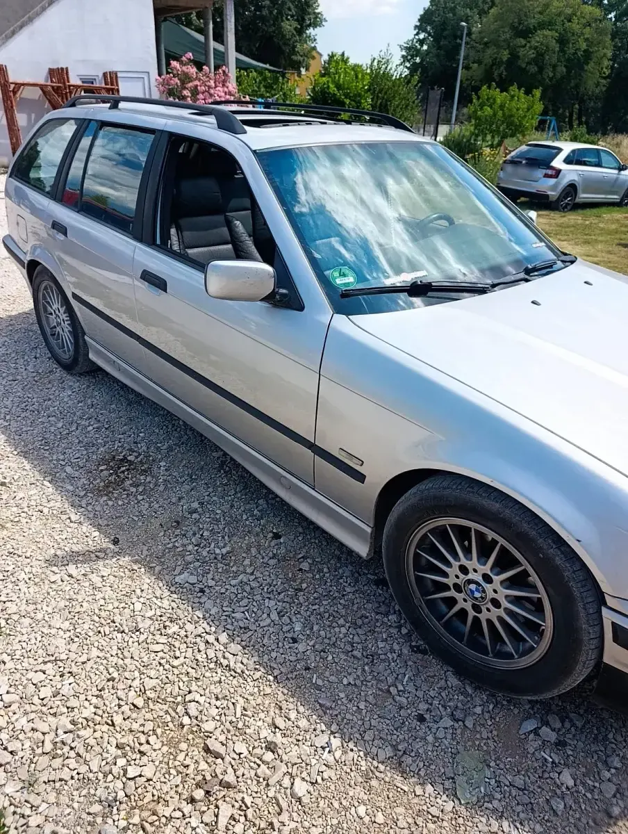 Gebraucht BMW 320 150 PS (110 kW) 1998 Grau Kombi