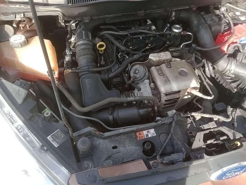 Gebraucht Ford B-MAX Trend 101 PS (74 kW) 2013 Bronze Van / Kleinbus