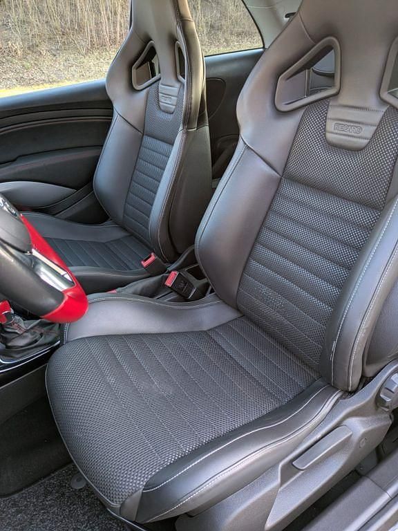 Gebraucht Opel Adam S 150 PS (110 kW) 2016 Silber Kleinwagen