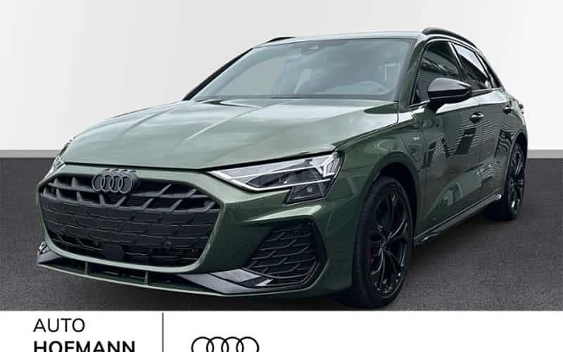 Distriktgrün metallic Gebraucht 2025 Audi A3 Sportback e-tron S-Line Kleinwagen | 55.890 € - Bild 1/4