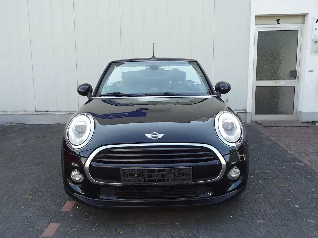 Gebraucht Mini Cooper D Cabriolet 116 PS (85 kW) 2016 Schwarz Cabrio