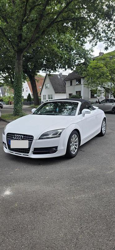 Weiß Gebraucht 2008 Audi TT Cabrio | 11.700 € (Teuer) - Bild 1/4