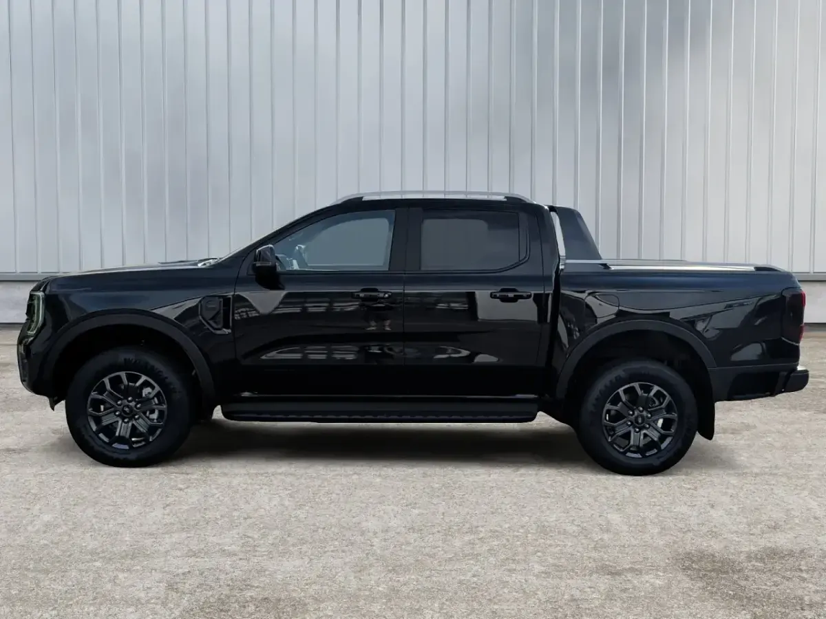 Gebraucht Ford Ranger Wildtrack 205 PS (150 kW) 2026 Grau Pickup