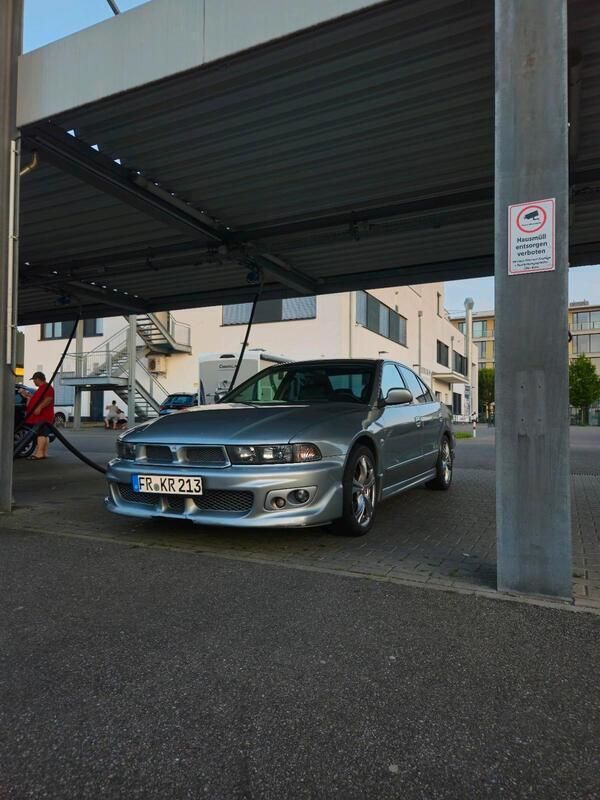 Silber Gebraucht 2000 Mitsubishi Galant Limousine | 3.100 € - Bild 1/4