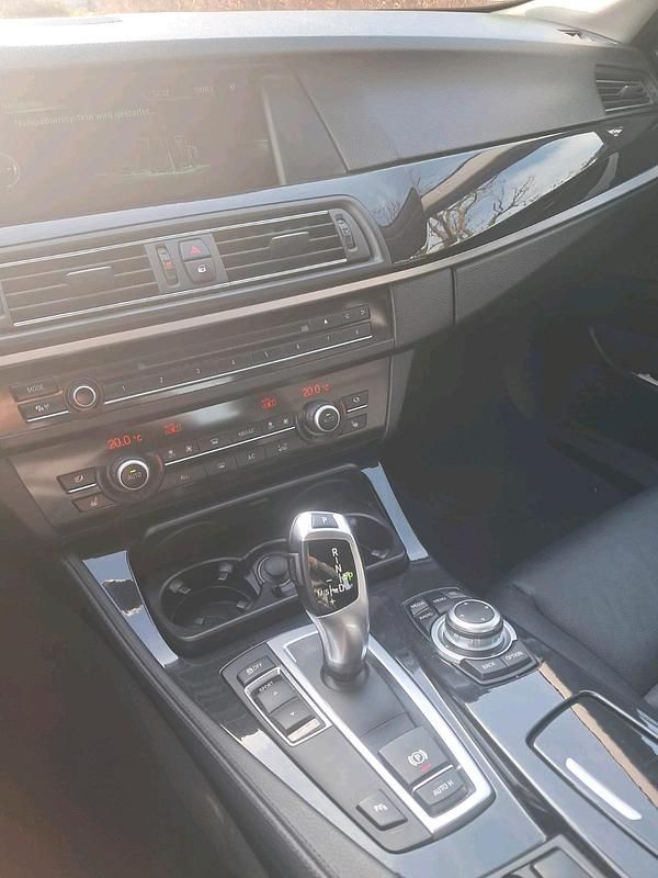 Gebraucht BMW 525 218 PS (160 kW) 2013 Limousine