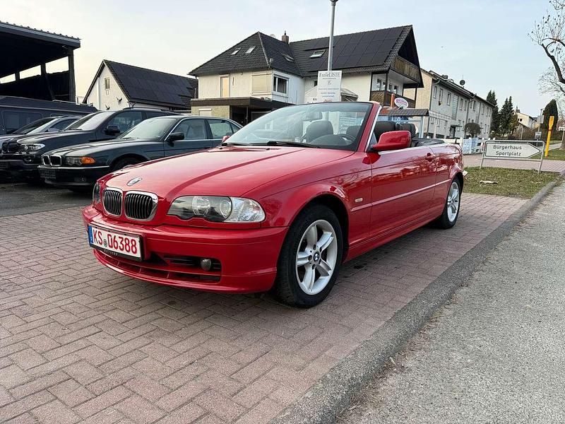 Gebraucht BMW 320 170 PS (125 kW) 2002 Japanrot Cabrio