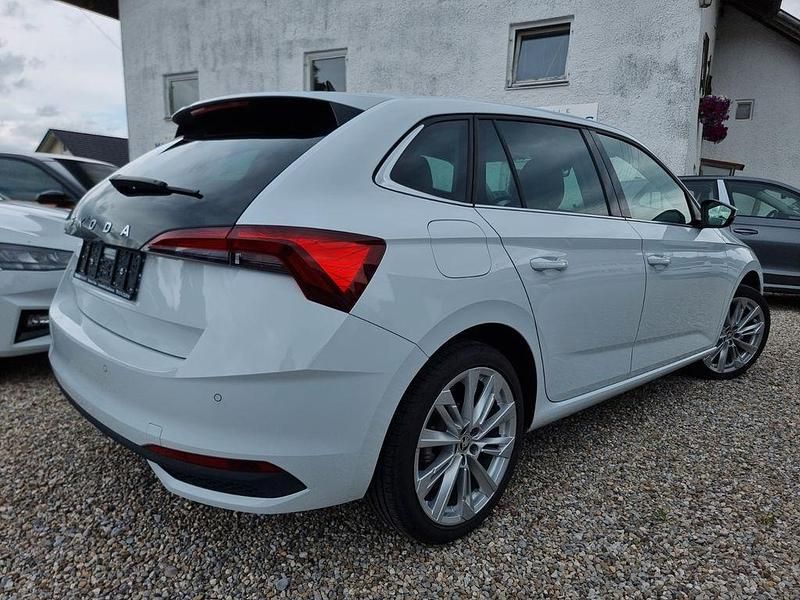 Gebraucht Skoda Scala Selection 116 PS (85 kW) 2024 Weiß Kleinwagen