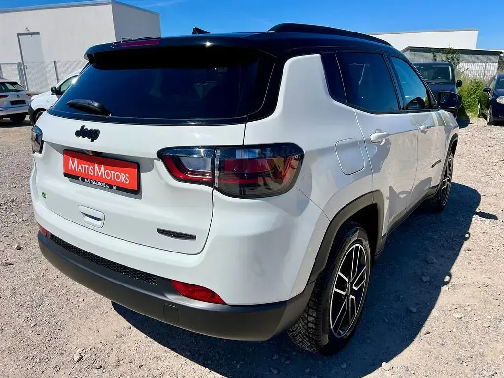 Used Jeep Compass Night Eagle 131 HP (96 kW) 2024 White SUV