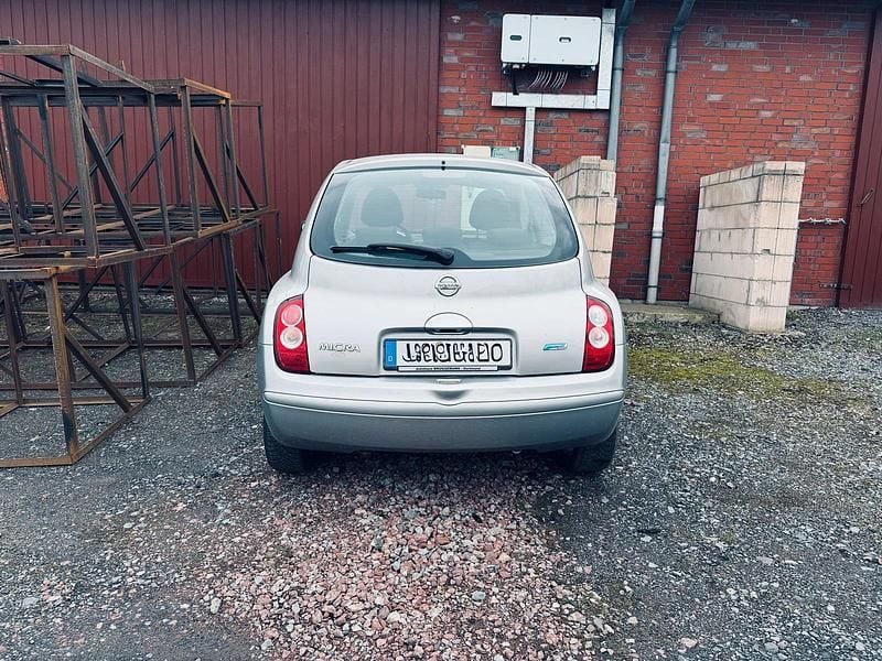 Gebraucht Nissan Micra 65 PS (47 kW) 2006 Grau Kleinwagen