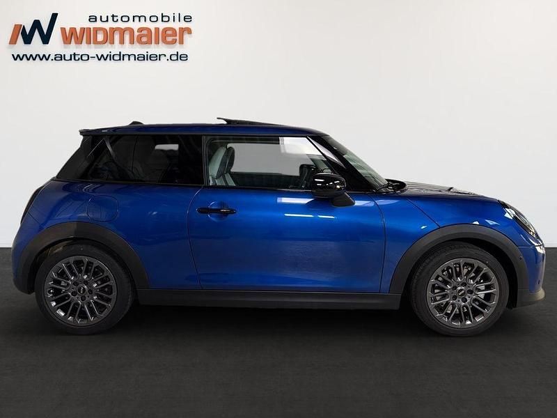 Gebraucht Mini Cooper S Classic 204 PS (150 kW) 2024 Blau Kleinwagen