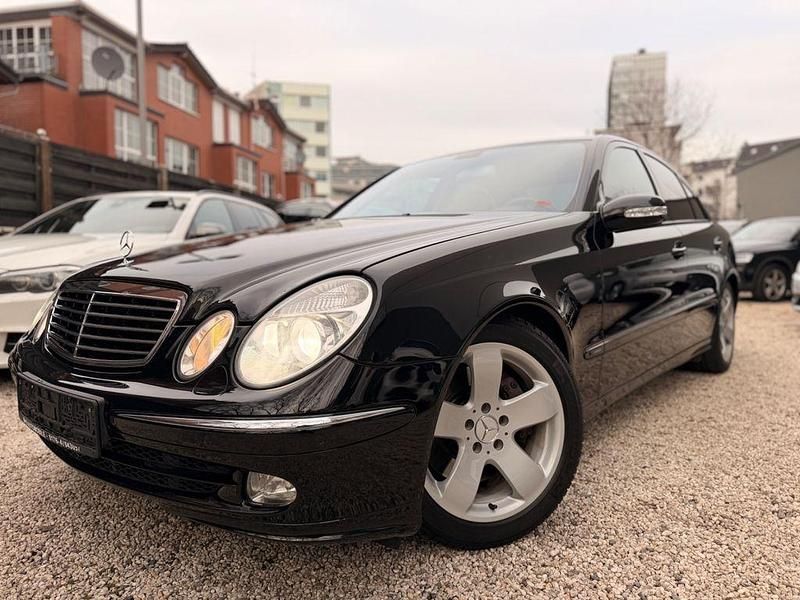 Gebraucht Mercedes E500 306 PS (225 kW) 2003 Schwarz Limousine