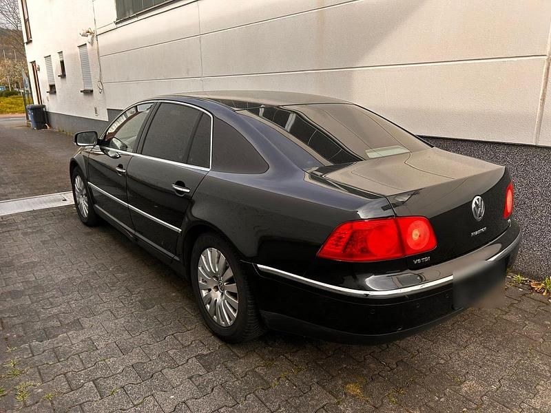 Gebraucht VW Phaeton 224 PS (164 kW) 2006 Schwarz Limousine