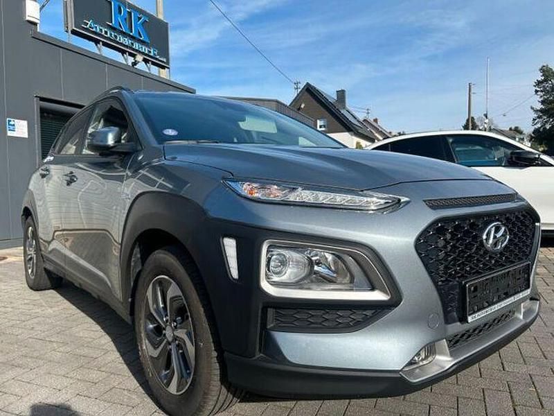 Grau Gebraucht 2019 Hyundai Kona Premium SUV | 16.200 € (Fairer Preis) - Bild 1/4
