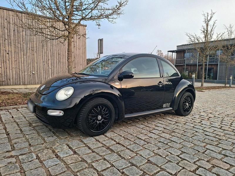 Gebraucht VW New Beetle Style 102 PS (75 kW) 2003 Schwarz Kleinwagen