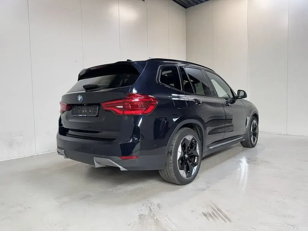 Gebraucht BMW iX3 210 kW (286 PS) 2022 Schwarz SUV